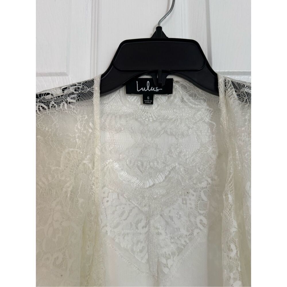 Lulus Lace top - Picture 2 of 4